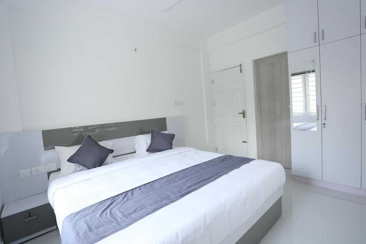 Yelza Hotel And Residence Alwaye Εξωτερικό φωτογραφία