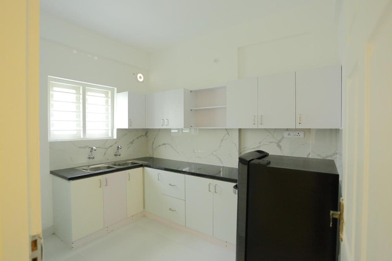 Yelza Hotel And Residence Alwaye Εξωτερικό φωτογραφία